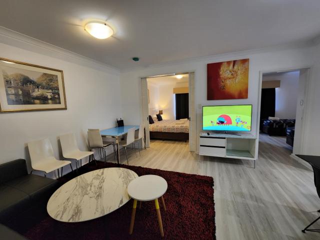 PERTH CBD APARTMENTS