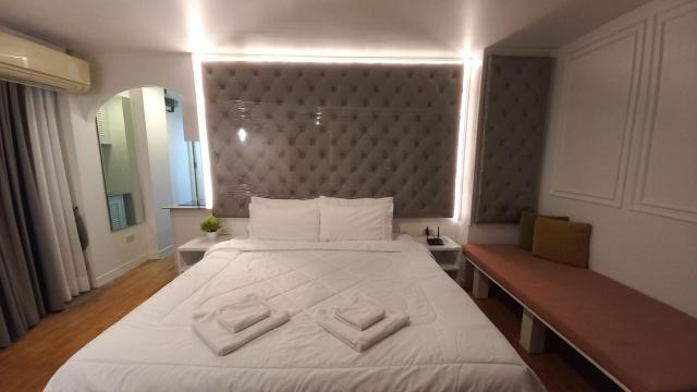 Panoramic City View Room at Silom
