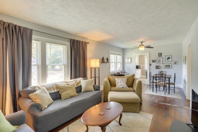 Lovely Home in South Bend: Walk to Notre Dame!
