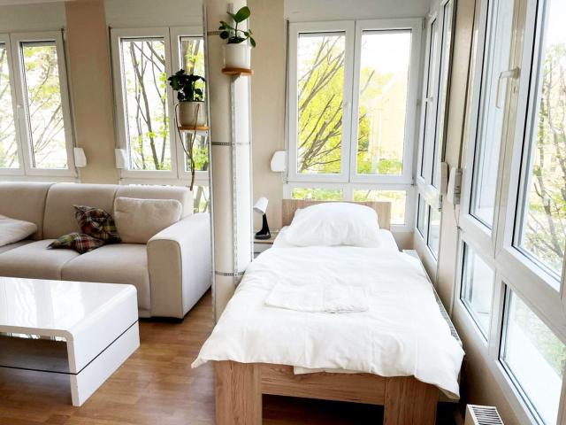 Cozy Apartment in Offenbach with balcony