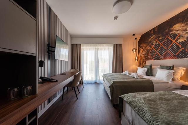 Rókusfalvy Borhotel és Fogadó