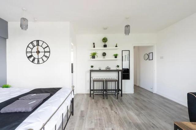 The Mayfield Apartment