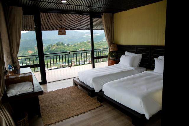 Black Ship Sapa
