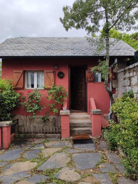 Casita Roja sin cocina