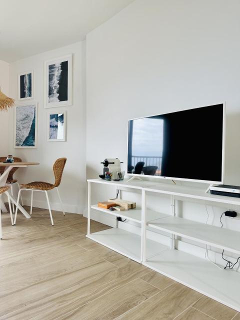 Apartment Blue Monis with Amazing Views