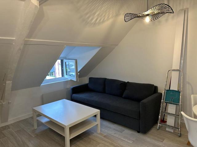 appartement centre ville LILLEBONNE 2eme etage