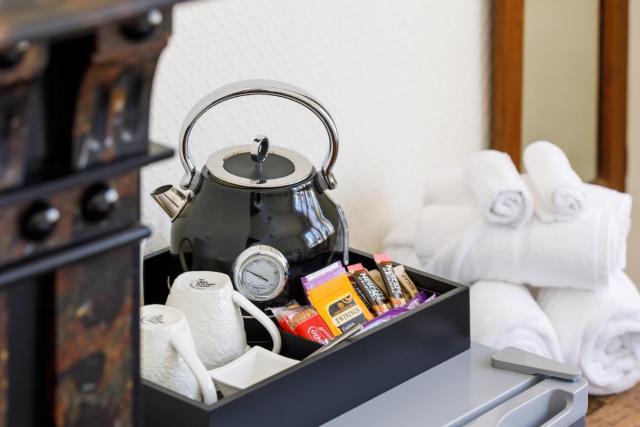 Finest Retreats - Pittodrie Guest House - Room 2