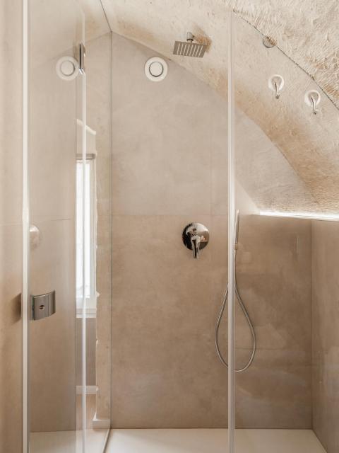 Hydria Rooms