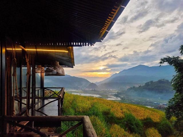 Black Ship Sapa