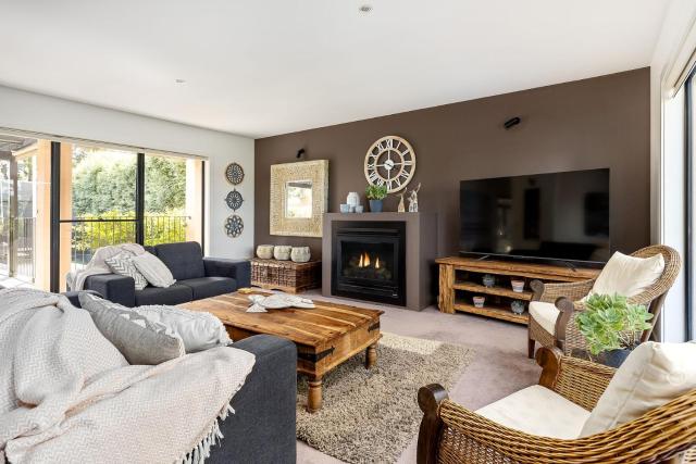 Secluded Luxury on Tower Hill