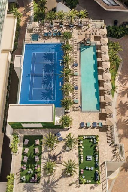 2BR & 2BA Corner Suite Ocean Views at Hyde Beach House