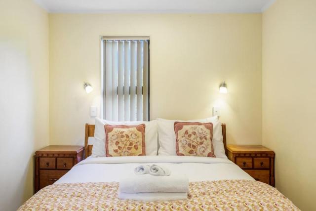 Coastal Retreat Unit close to Beach