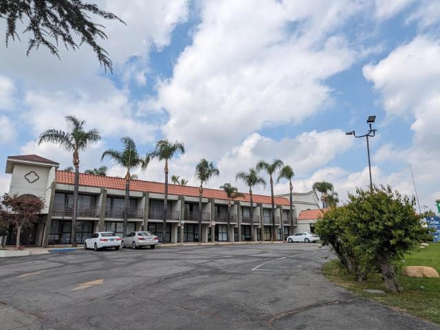 Valley Inn