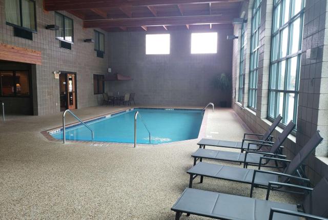 Wingate by Wyndham Coon Rapids