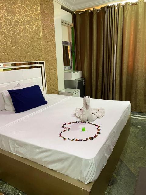 New Abdeen palace hostel