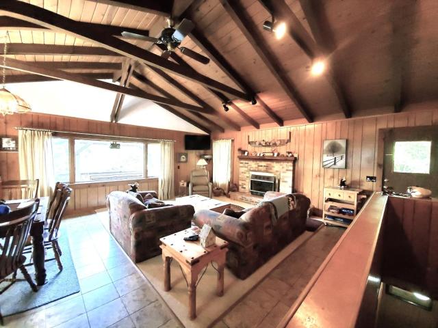 Moose Manor