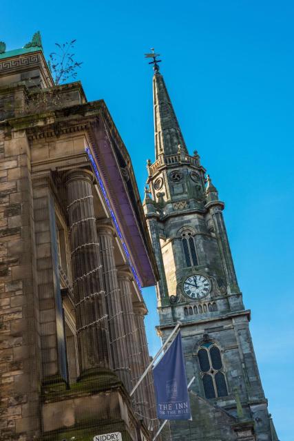 Quiet, central 2 bedroom Royal Mile gem
