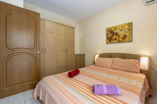 Lovely Seaview apt at St Paul's Bay