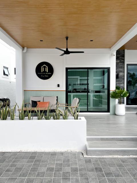 Harmonic HuaHin Pool Villa-3BR, 3 Bath, 2 Kitchen