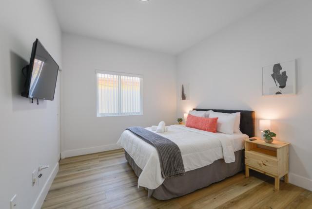 Charming Apt Near to Stadium LoanDepot Park