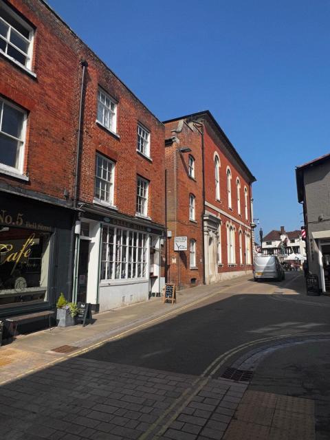 The Farthings - The best view in Romsey