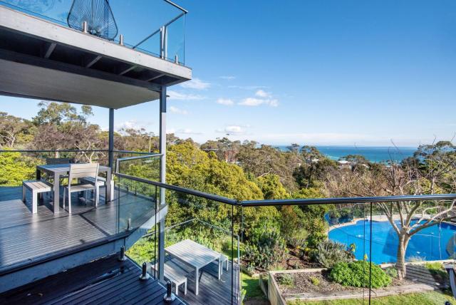 Bay Views From Drury Lane with Solar Heated Pool and Gas Heated Spa