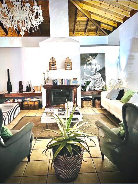 Kalufa Surf House