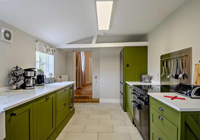 Gardeners Cottage - Nowton Park