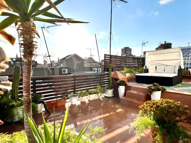 Diamond Rooftop & private terrace sea views
