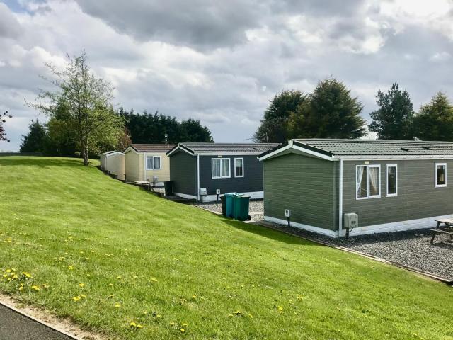 Red Deer Village Holiday Park - 3 Bedroom, Self Catering Static Caravan