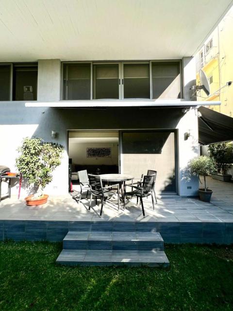 Glyfada's Luxury Apartment