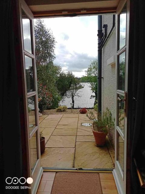 Bluebell lake house