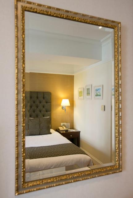 Hera Hotel