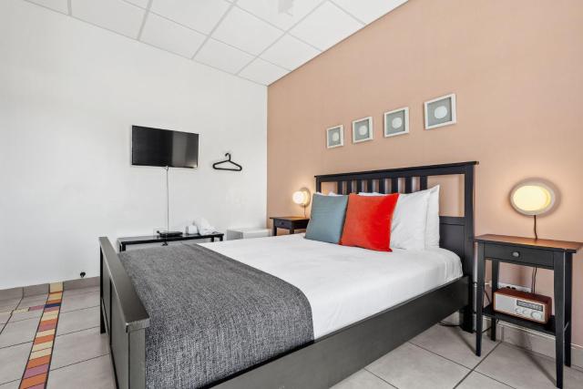 Rincon Plaza Hotel