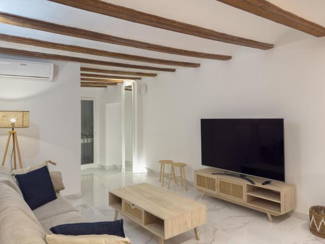Central Market - Ciutat Vella, exclusively for families - Mid-term