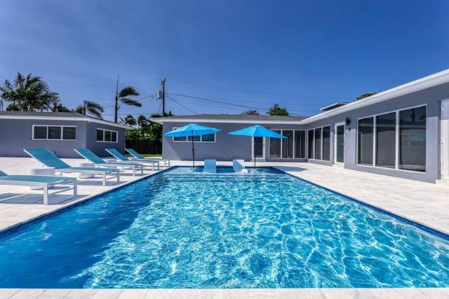 Sunshine Manor 2017-1