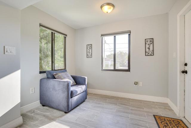 Close to Pompano Beach: Sunny Retreat Near Casinos