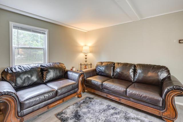 New Lisbon Family Gem ~ 3 Mi to Castle Rock Lake