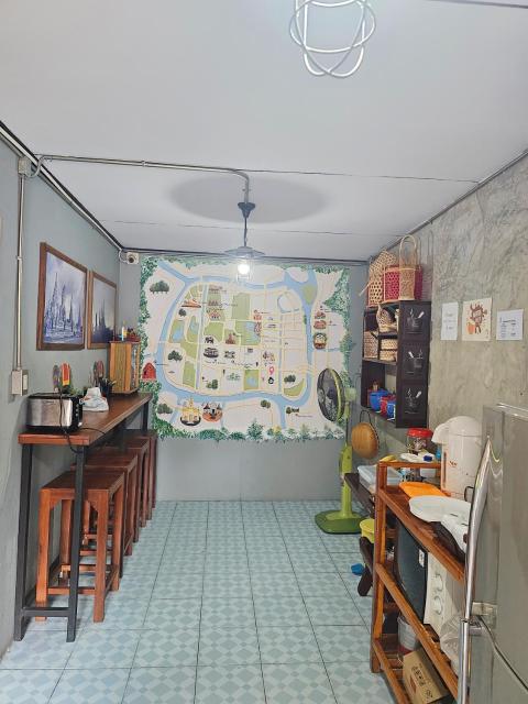 Banchan Hostel