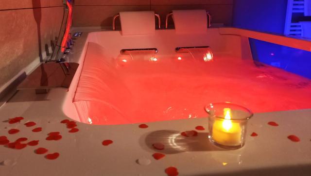 La Passionnante Gîte avec Spa privatif