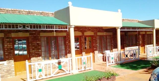 Camelot Estate Lodging