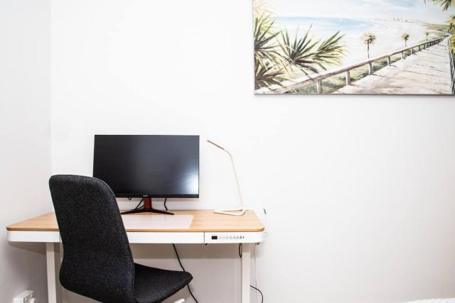 Seaside Smart Home - Coastal Chic at Henley Beach