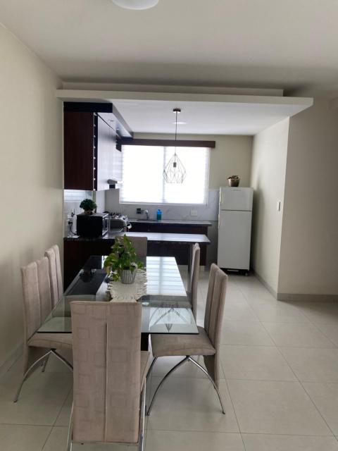 APARTAMENTO CENTRICO, CÓMODO y DE LUJO