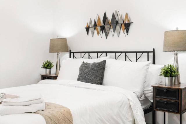 Stylish 3BR Philly Retreat with Free Parking