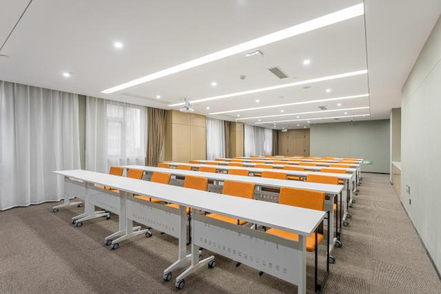 Atour Hotel Xiamen Airport Wuyuan Bay