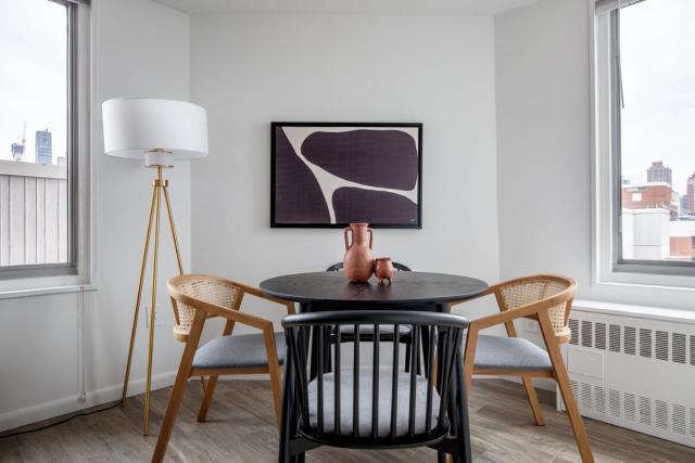 Kips Bay 2br w elevator wd nr hospitals NYC-1270