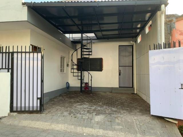 Modern 4BDR villa with patio & private pool Berawa