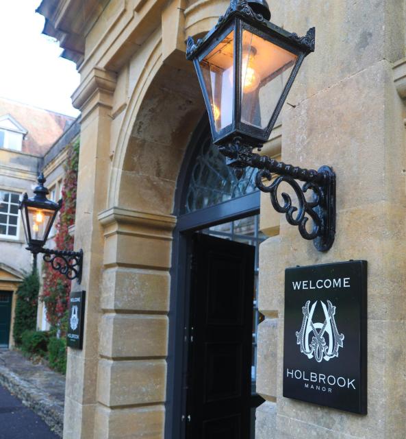 Holbrook Manor & Spa