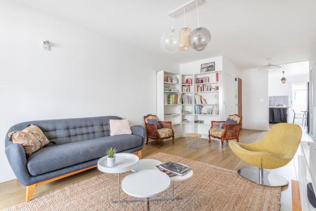 Appartement deux chambres sur le Vieux Port avec clim