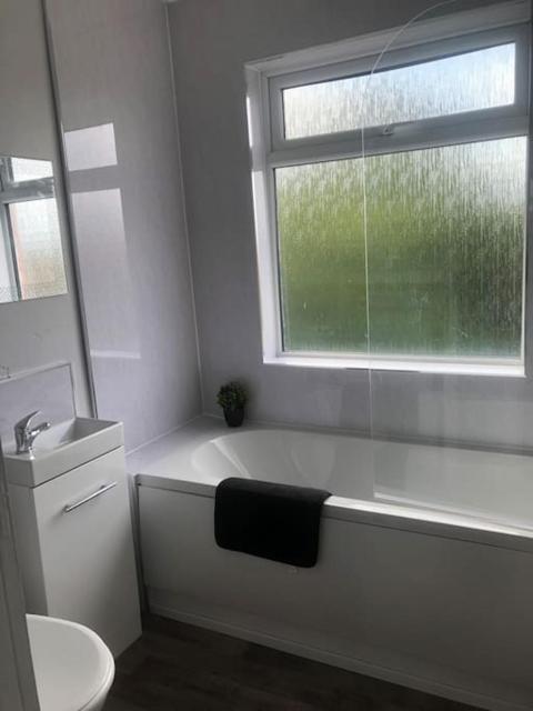 Highfield House cosy 4 bedroom